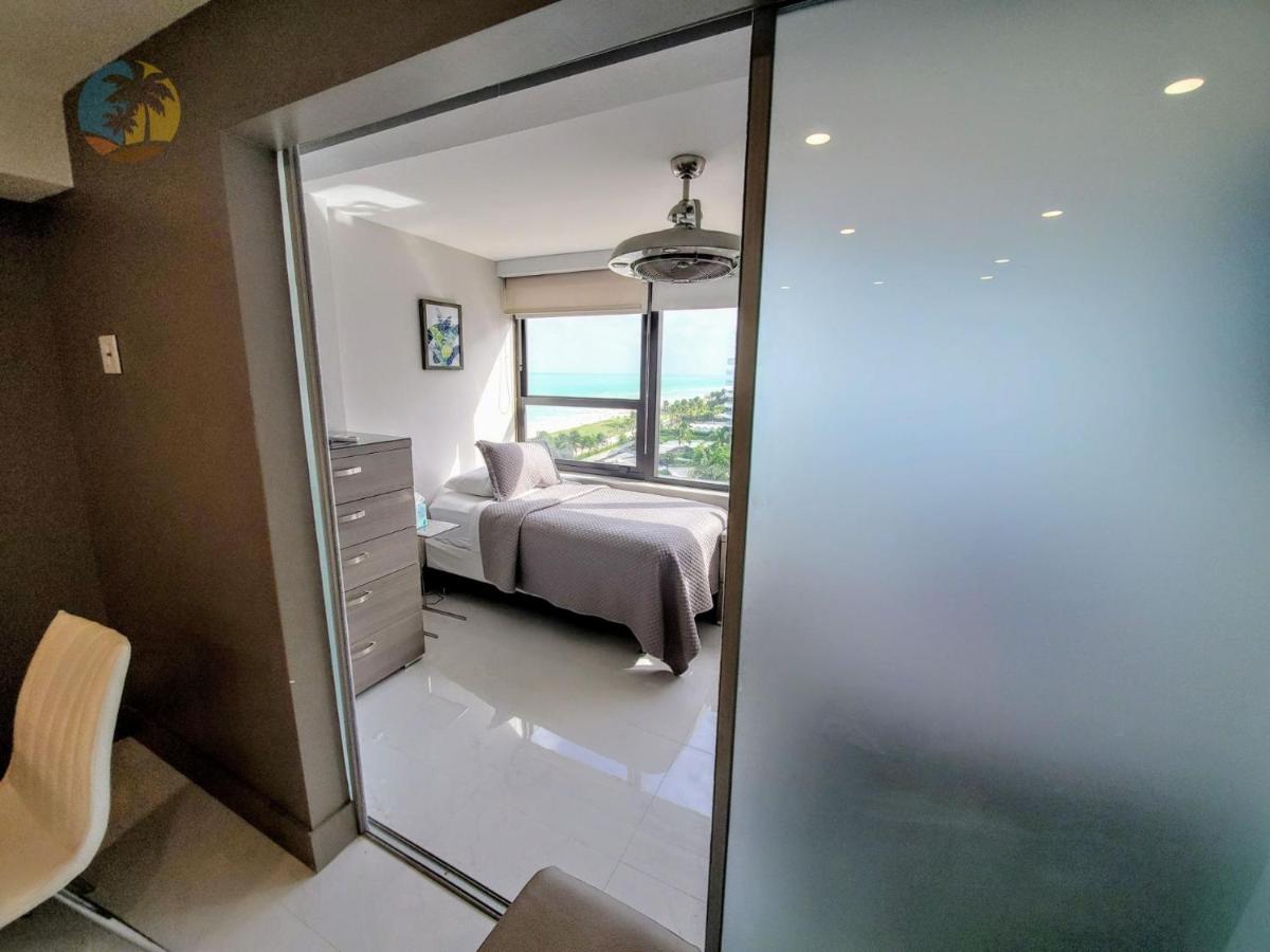 Luxury Beach Resort - Hora Rentals ไมอามีบีช ภายนอก รูปภาพ