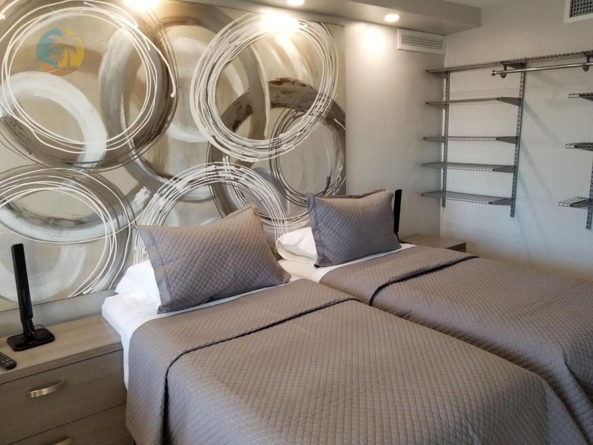 Luxury Beach Resort - Hora Rentals ไมอามีบีช ภายนอก รูปภาพ