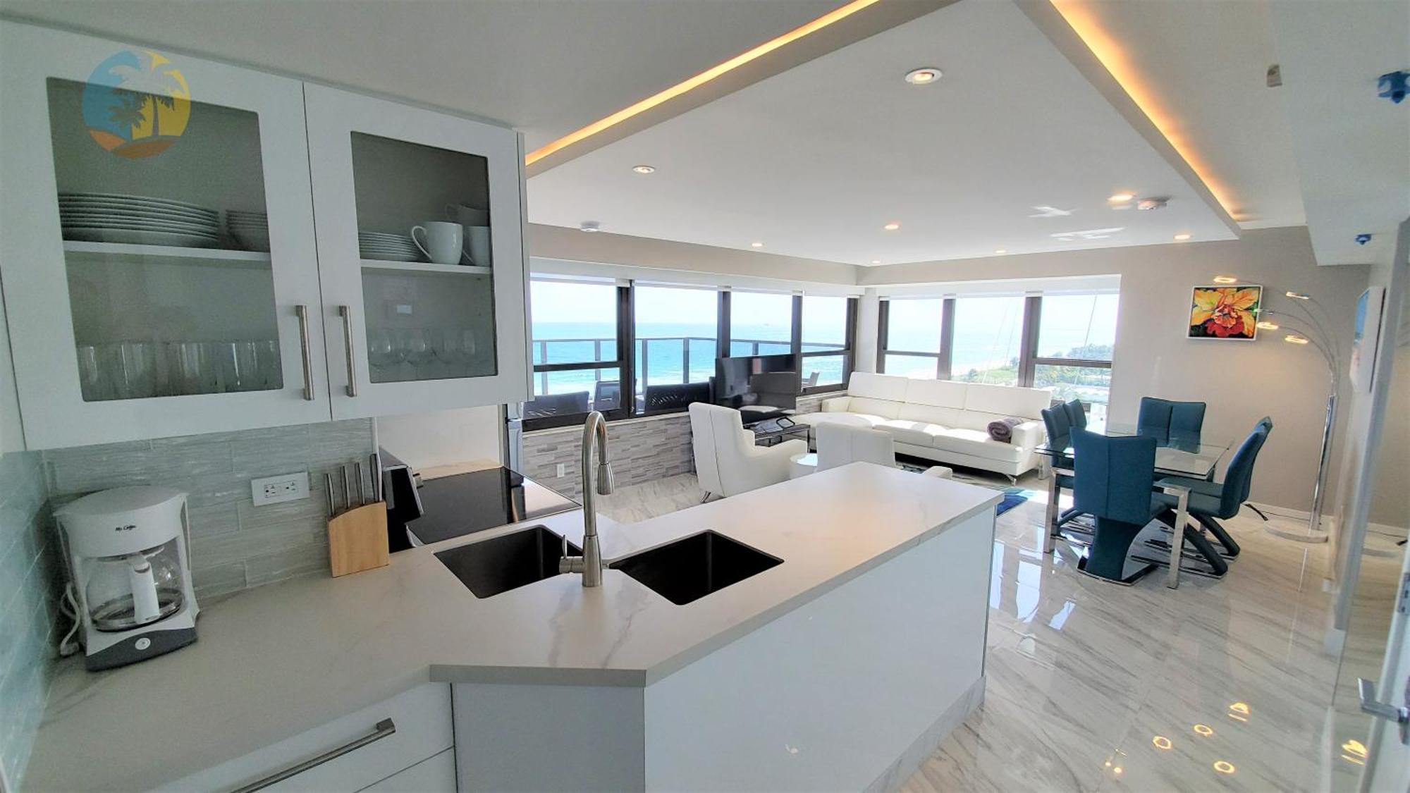 Luxury Beach Resort - Hora Rentals ไมอามีบีช ภายนอก รูปภาพ